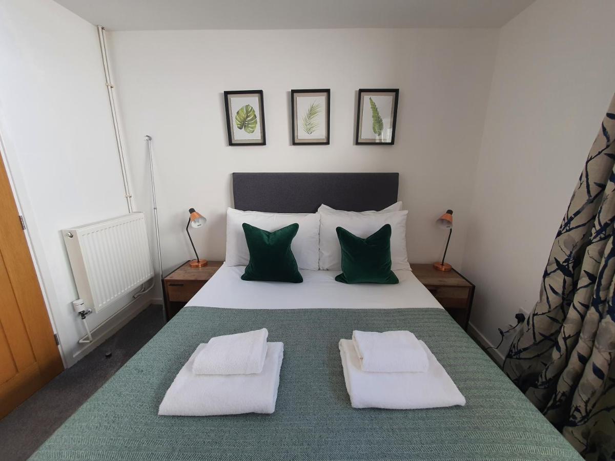 North Cambridge Guesthouse By Payman Club Esterno foto
